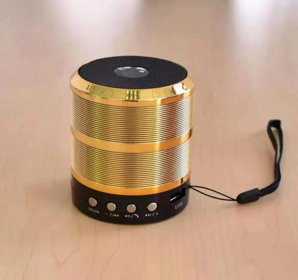 2021 wireless small wireless smart speaker portable mini speakers FM radio TF card USB mobile phone audio