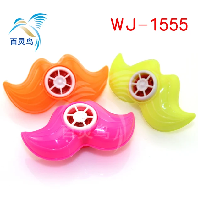 Beard lips whistle baby gift promotion small cheap toys