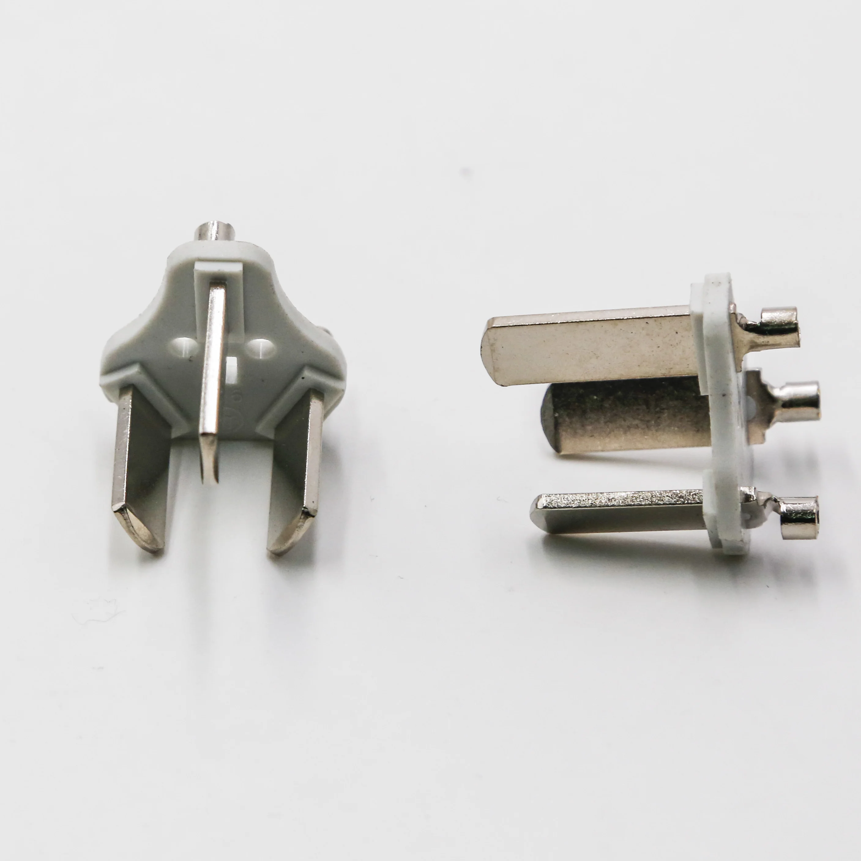 
argentina plug insert 2 pins 3 pins iram 2036 2073 