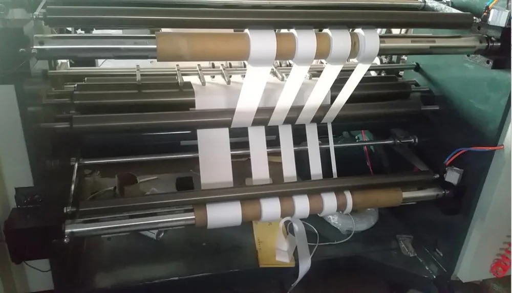 Easy operate plastic film slitting and rewinding machine