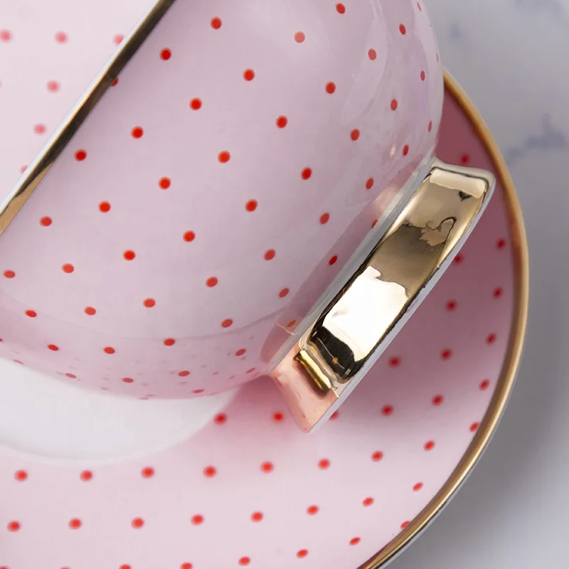 New Design Gold Plate Handle pink ceramic Tea  cup and saucer