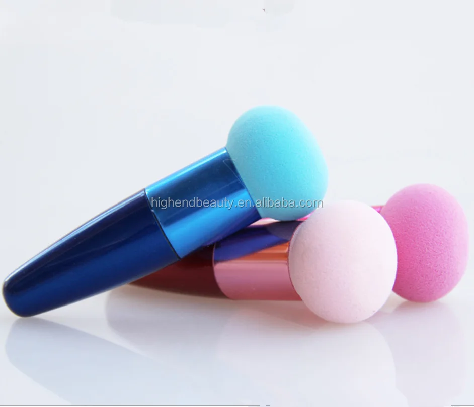 Hot Selling New Facial Sponge Latex Free Makeup Blender Puff with Handle