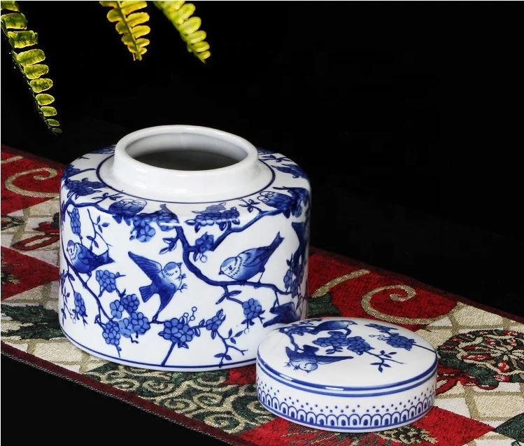 Cheapest blue and white round wholesale ceramic ginger jar for cookie,coffee and tea sugar