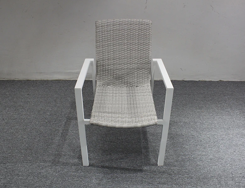 Modern Elegant Restaurant Table and Chair Garden Rattan Wicker Patio Furniture Discount Outdoor Dining Set