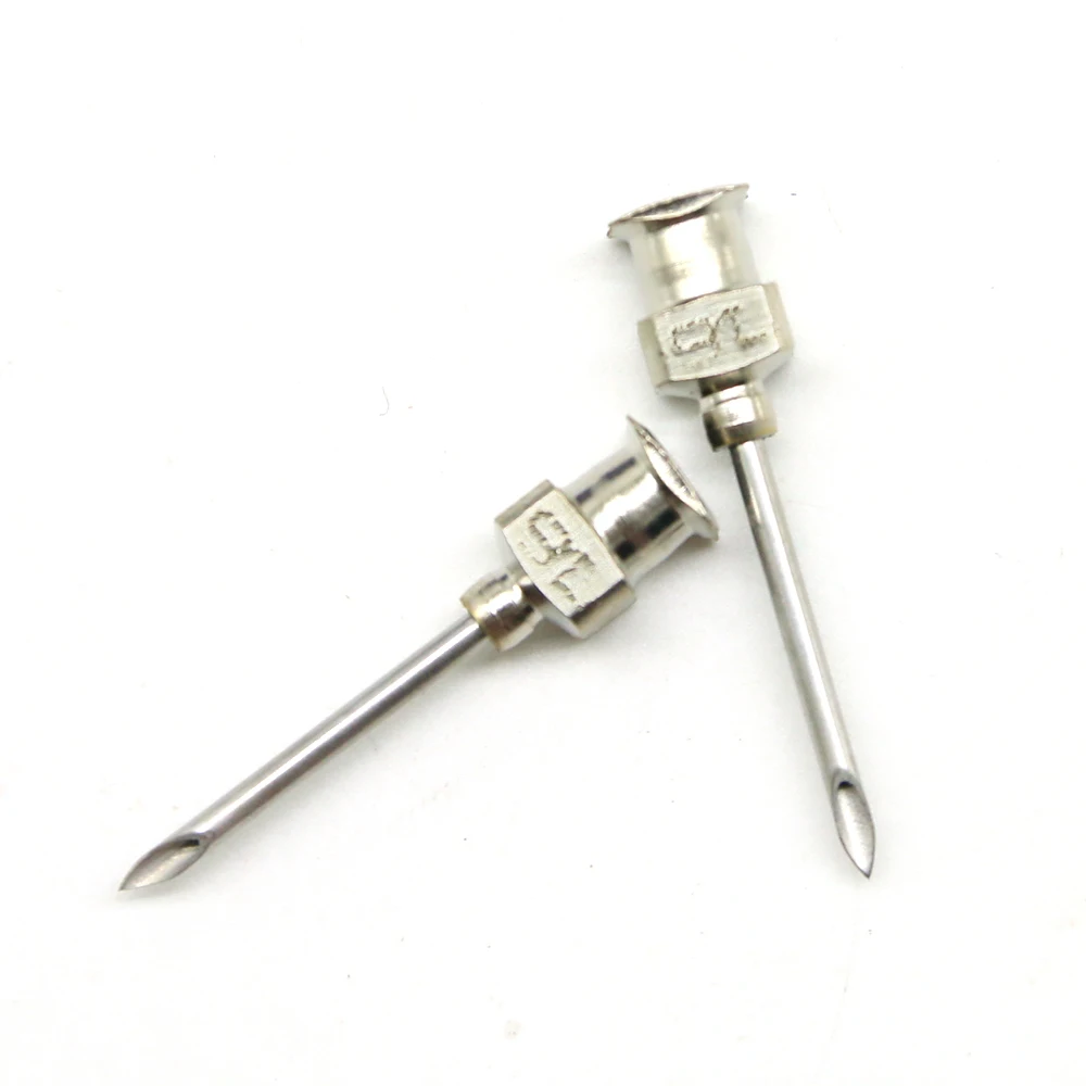 Veterinary hypodermic needle for animal use