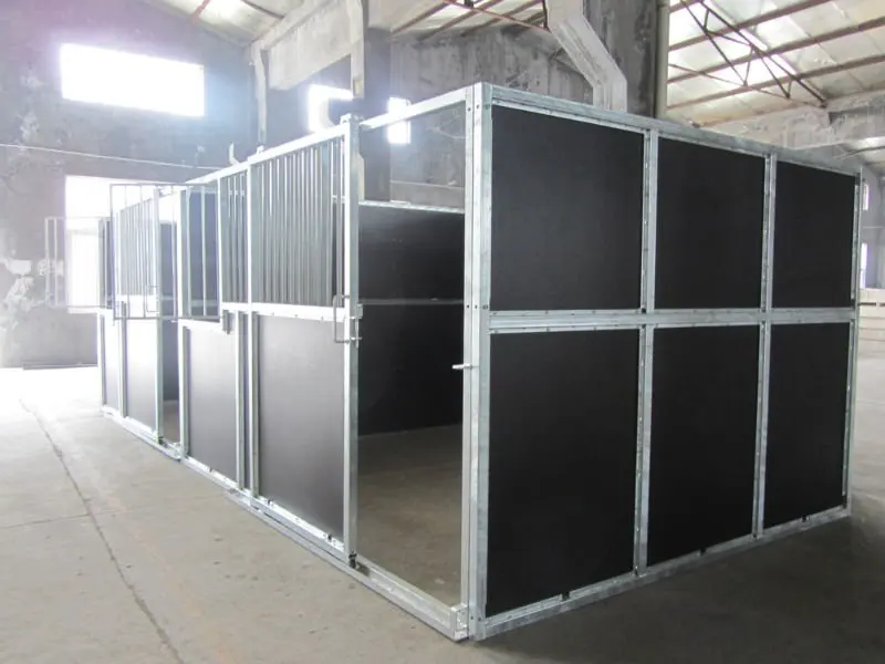 Swivel Feeder Bamboo Filled 3.6m Galvanized Horse Equipment Stable House