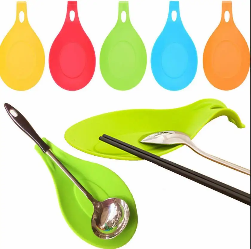 K39  Kitchen Silicone Spoon Rests Mat Holder Heat Resistant Dish Spoon Pad