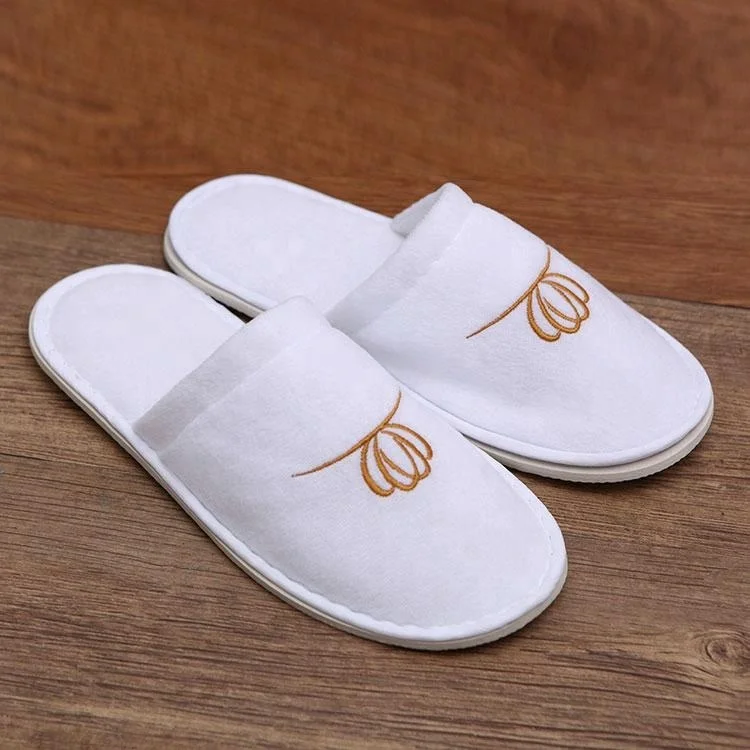 China supplier custom embroidery terry hotel disposable slipper