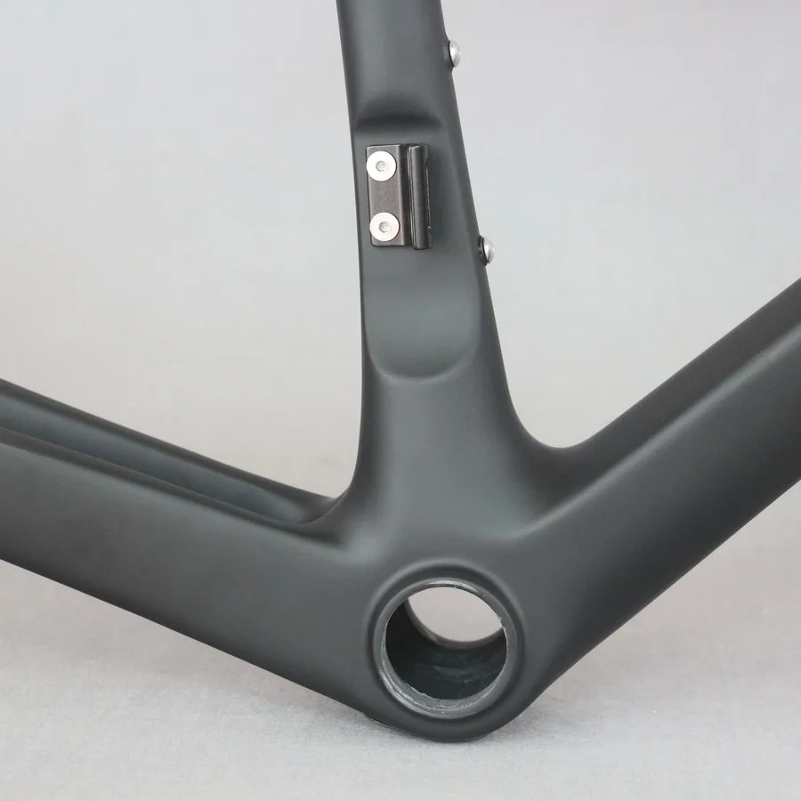 2019 T1000 disc brake super light carbon road bike frame Chinese high quality light weight carbon fibre bicycle frame BB86