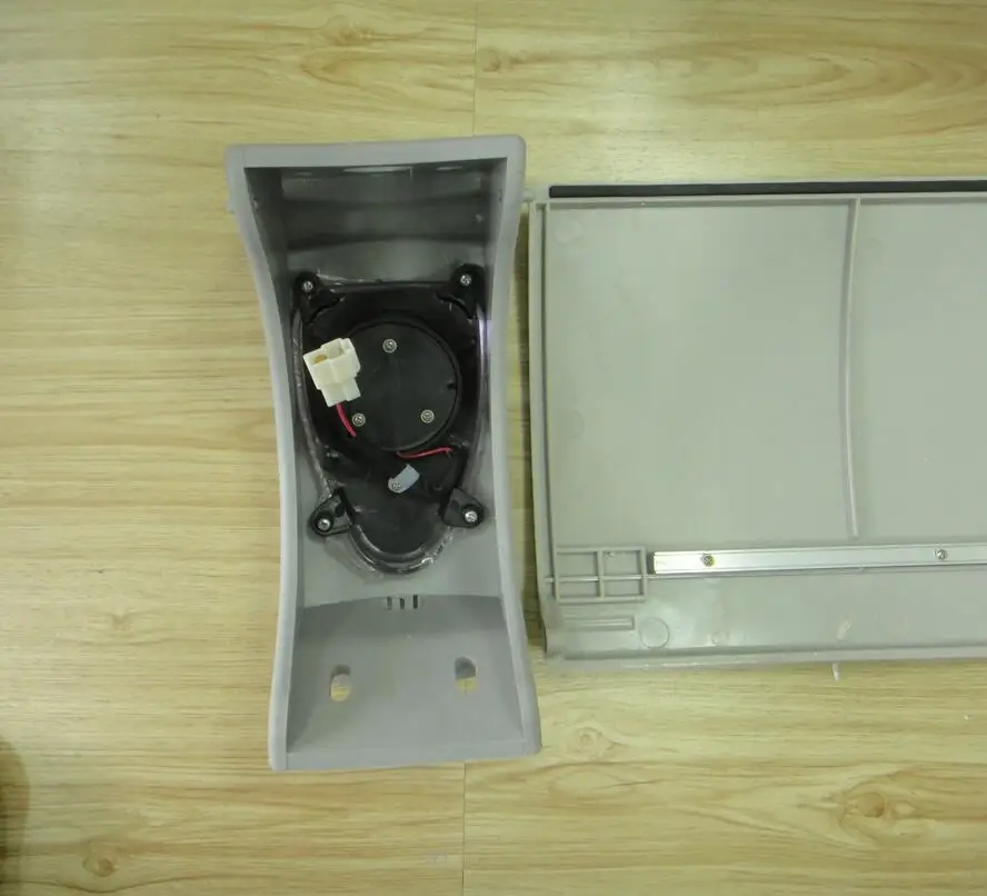 HC-B-56011 1103mm Luxury Bus Luggage Rack Door with Light