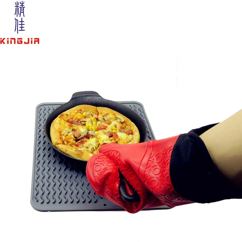 Silicone gloves for candy making