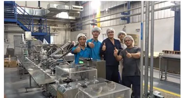 Knife, Fork, Spoon, Napkin, Wet wipe, Salt, Pepper, and toothpick packing machine