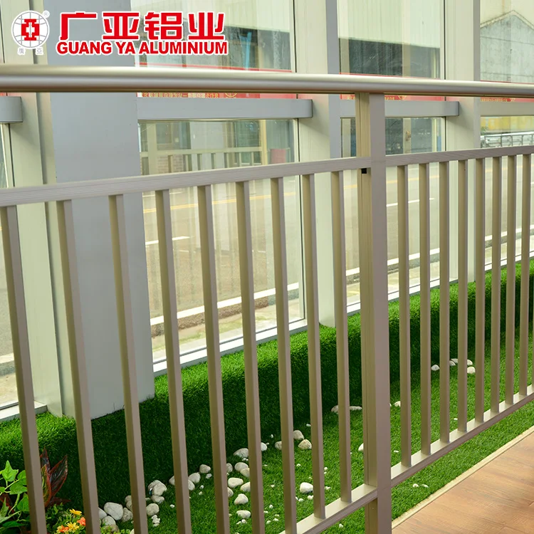 Modern design outdoor aluminum fence for balcony railing grill
