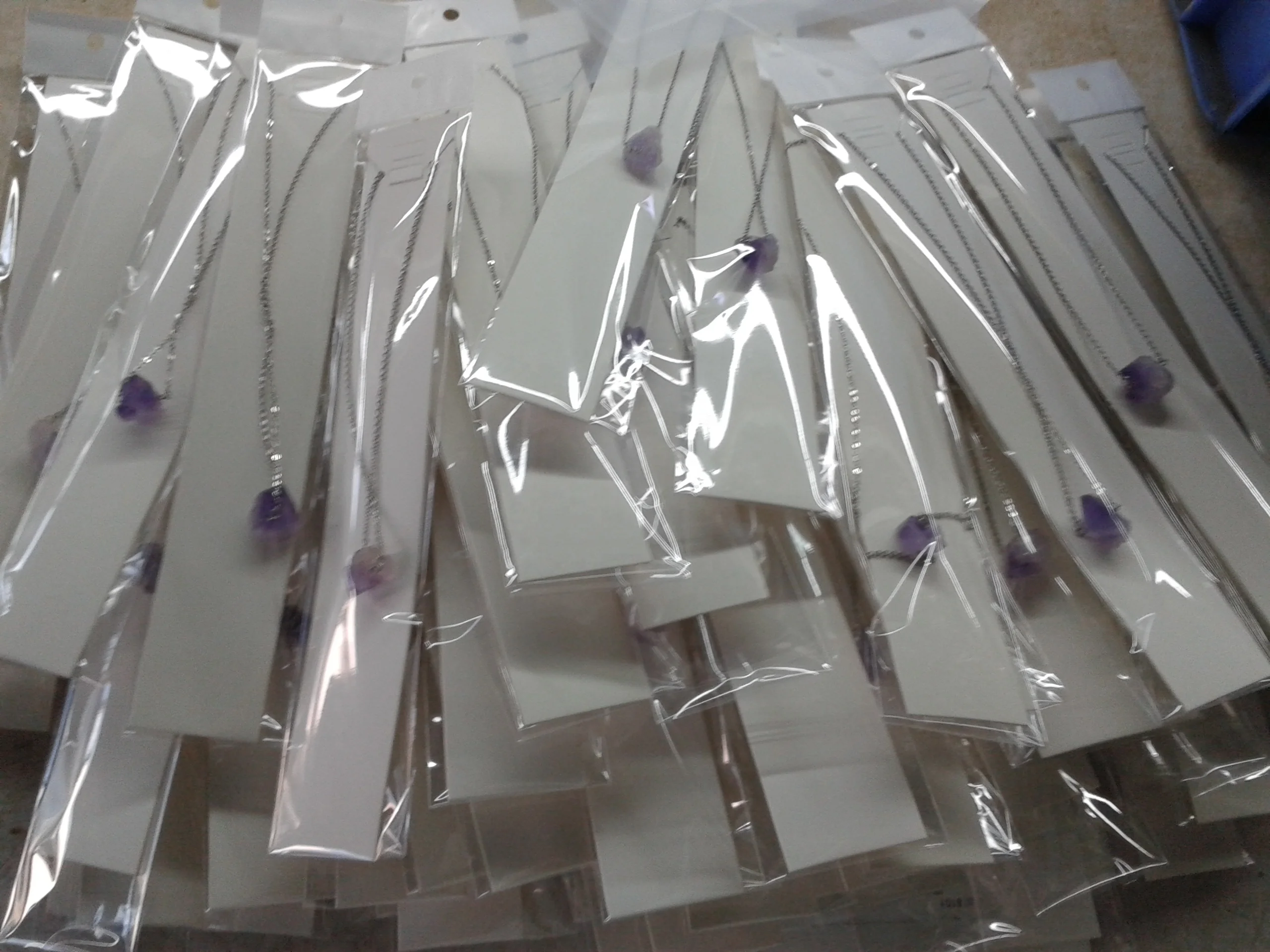 New trending hot products Minimal Crystal Necklace Rough Cut Gemstone Necklace Raw Rock Crystal Necklace