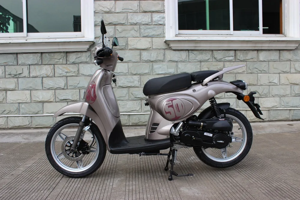 
50CC 150CC 16 inch EEC EPA Gas scooter 