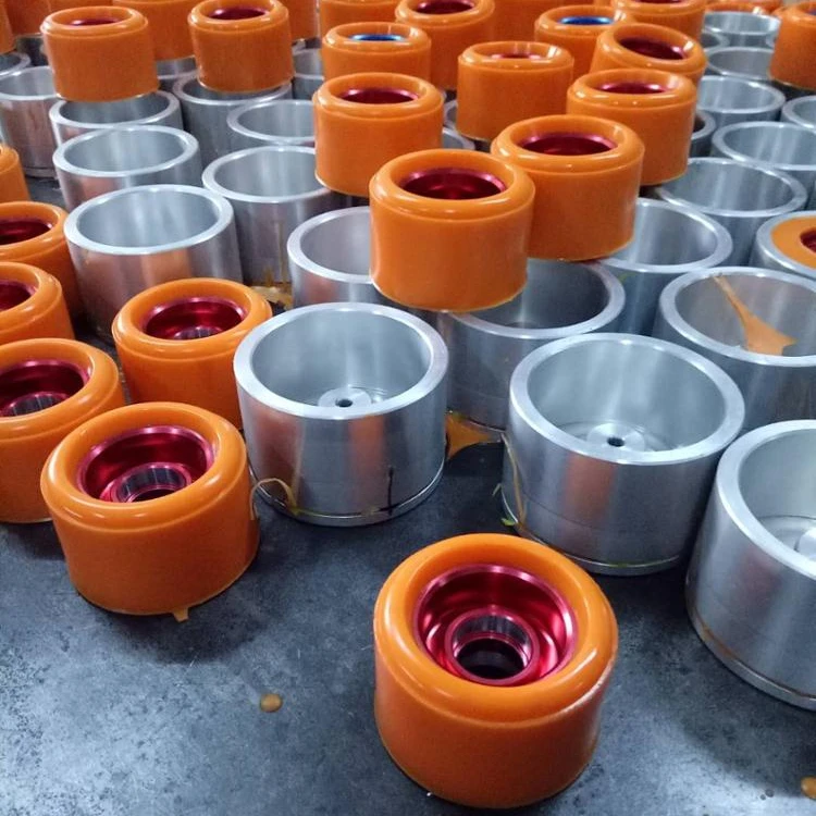 Хорошая цена алюминиевый сплав четырехколесо для скейта колесо Дерби из