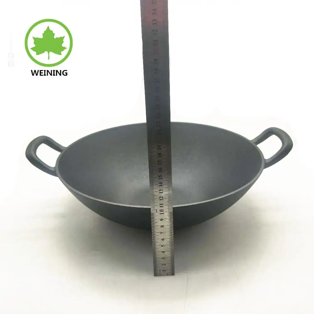 Traditional chinese cast iron wok black pre-seasoned Cast Iron Wok For Kitchen Cookware