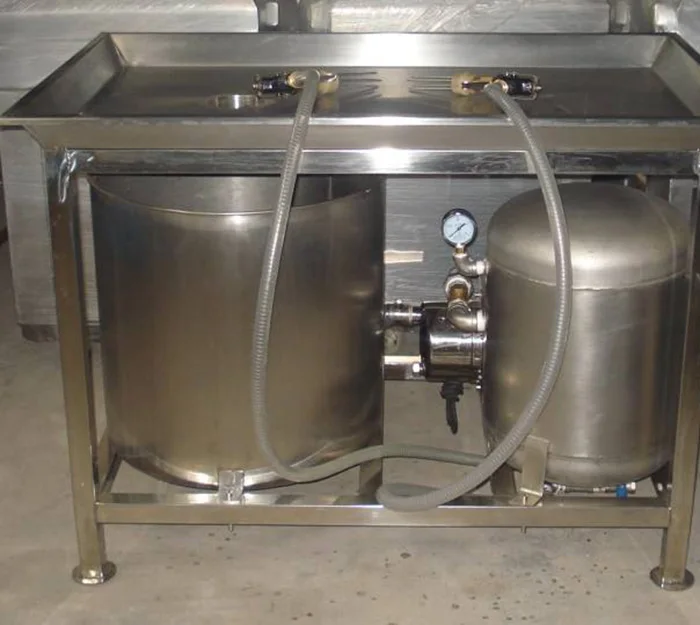 Воздушный насос в комплекте с шприцем для инжектора мяса