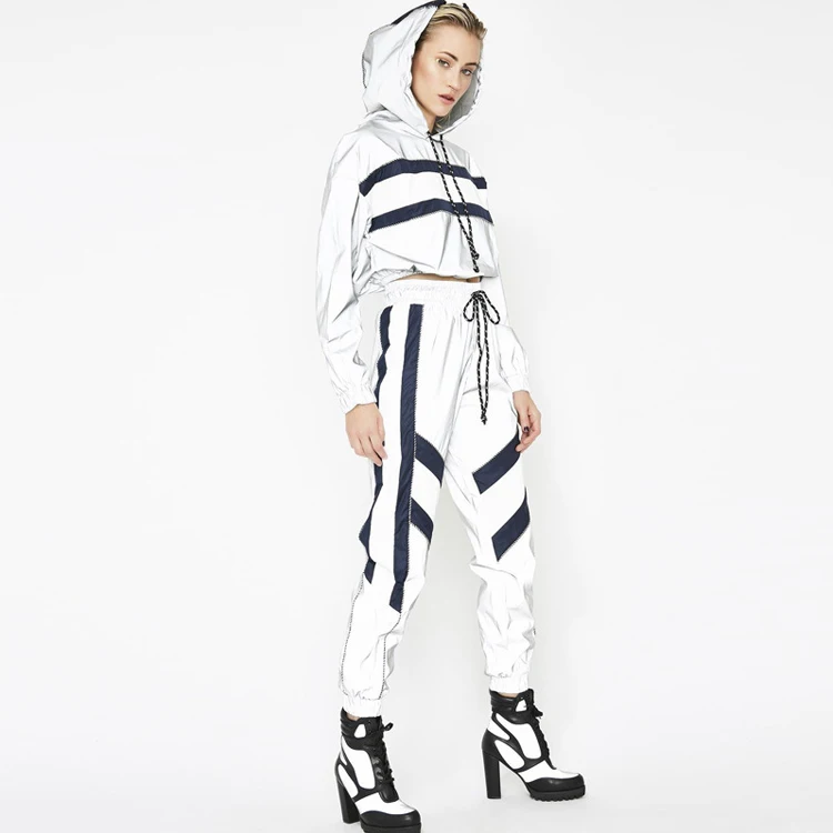 Wholesale Hooded Reflective Tracksuit For Women