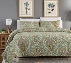 beautiful chinese moire printed patchwork quilt bed sheet