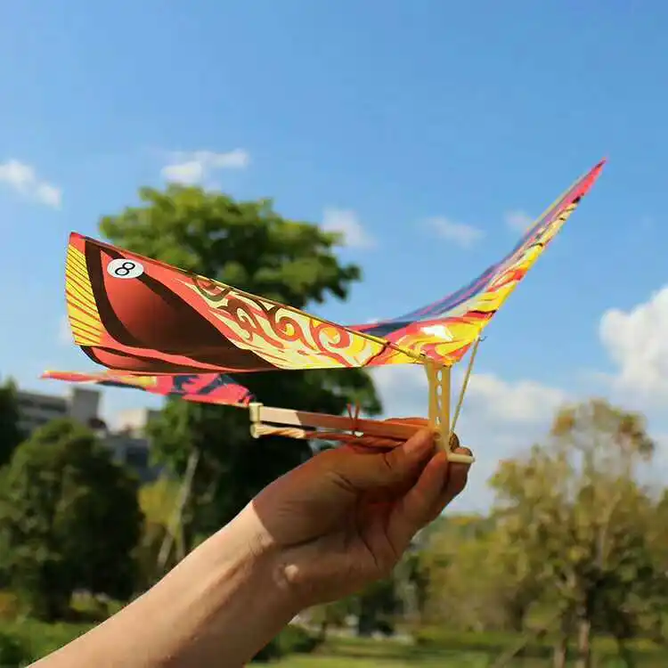 2021 toys Hot selling rubber band flying bird powered slingshot flying toy birds