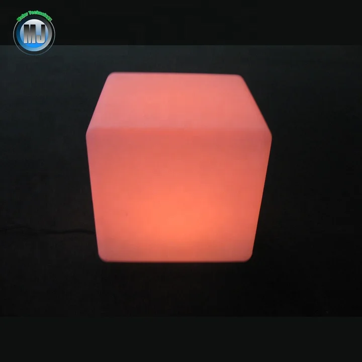 Lighted waterproof 16 color changing remote control led plastic light cubes