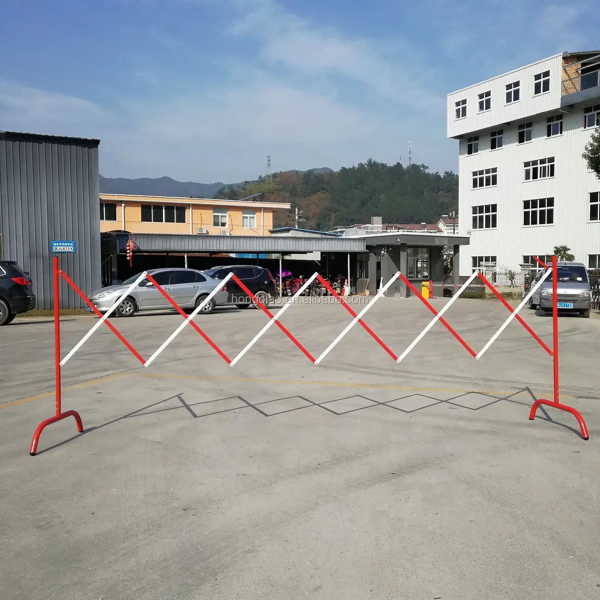 steel crowed control barrier good quality Steel traffic barrier