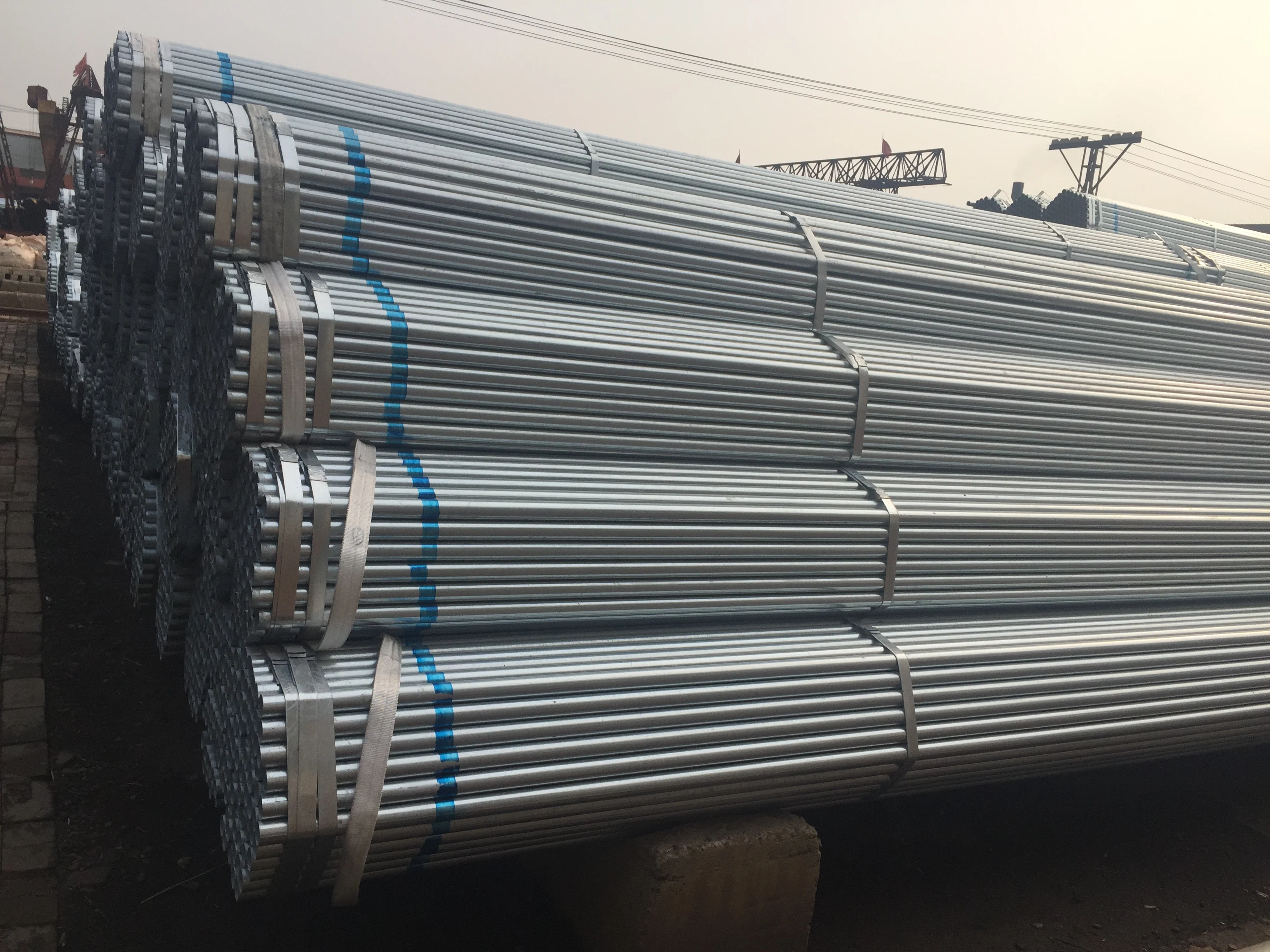 Astm a500 оцинкованная стальная труба легкий вес