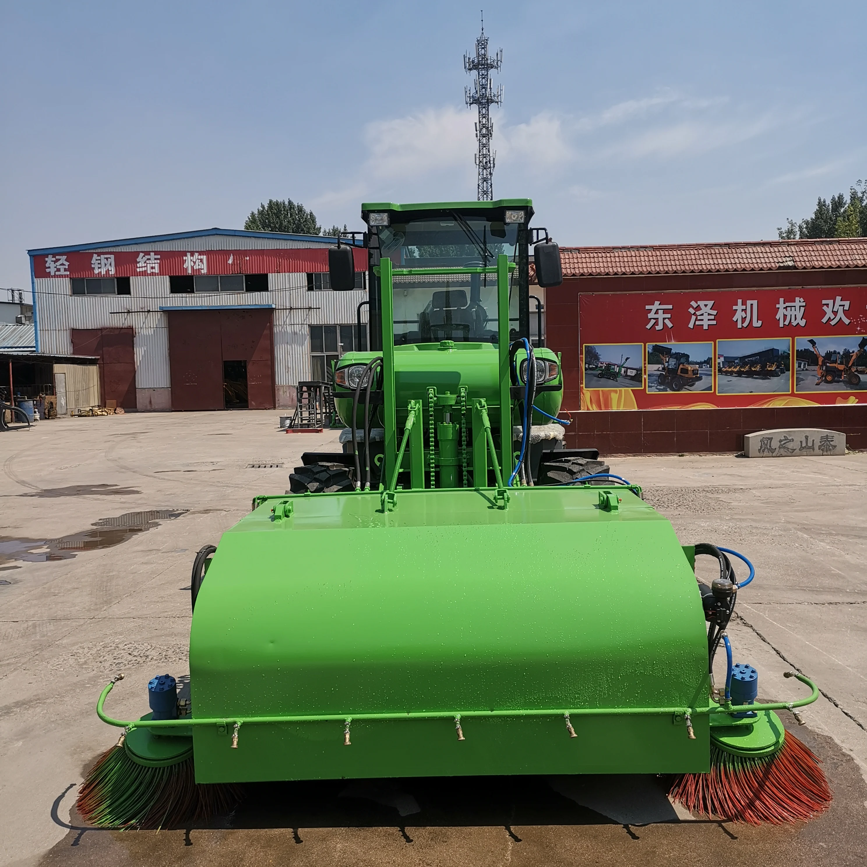 
Hydraulic Garbage Tractor Road Mechanical Broom Electric Road Sweeper 