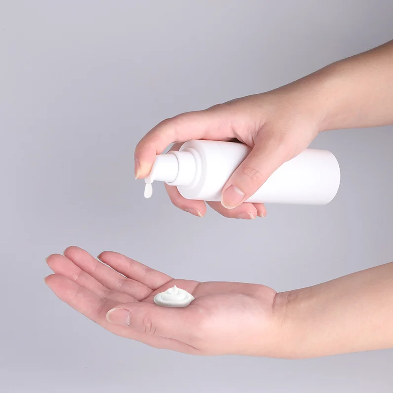 High quality 100 ml 120 ml 150 ml White/Clear empty PET plastic cosmetic packaging bottle duckbill emulsion bottle