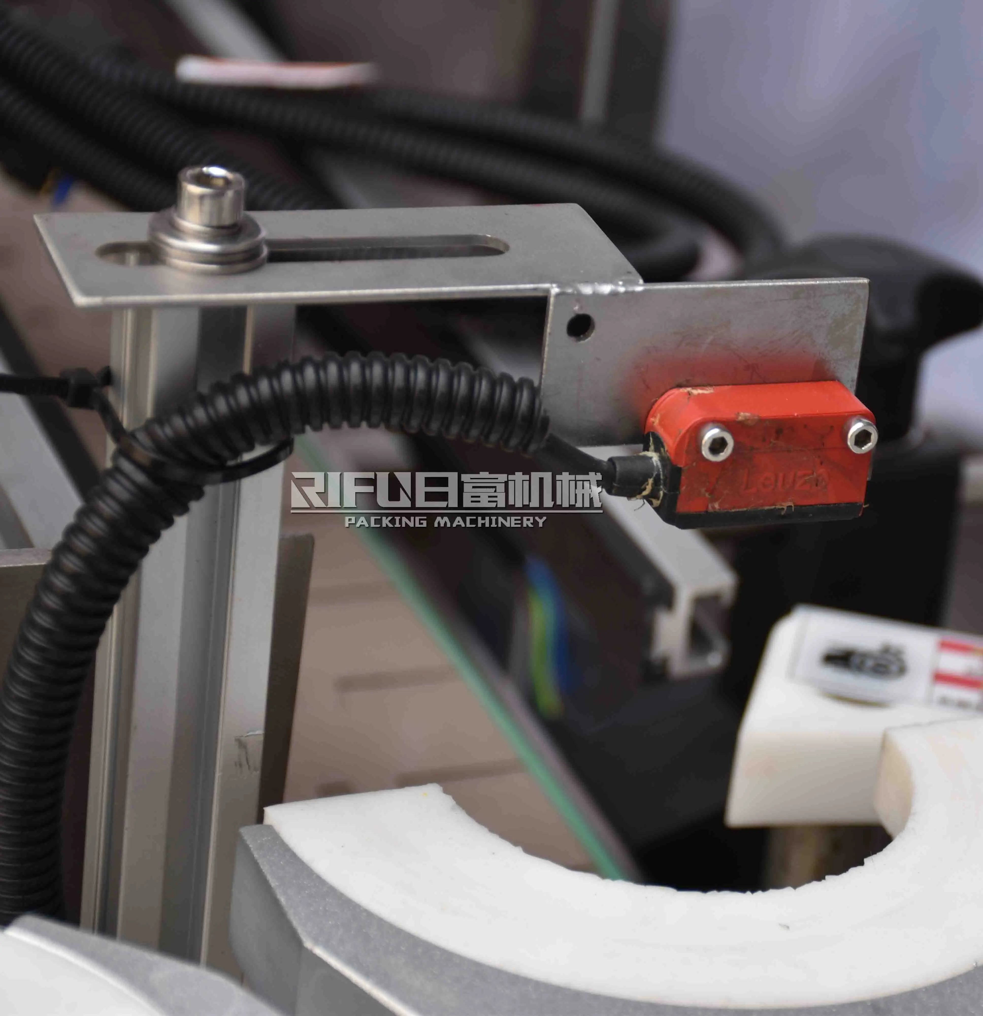 manual glass jar cap lock machine/bottle twist off cap vacuum capper machine