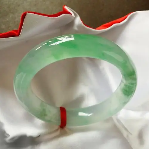 YQ11 popular Chinese jade bangle bracelet for women
