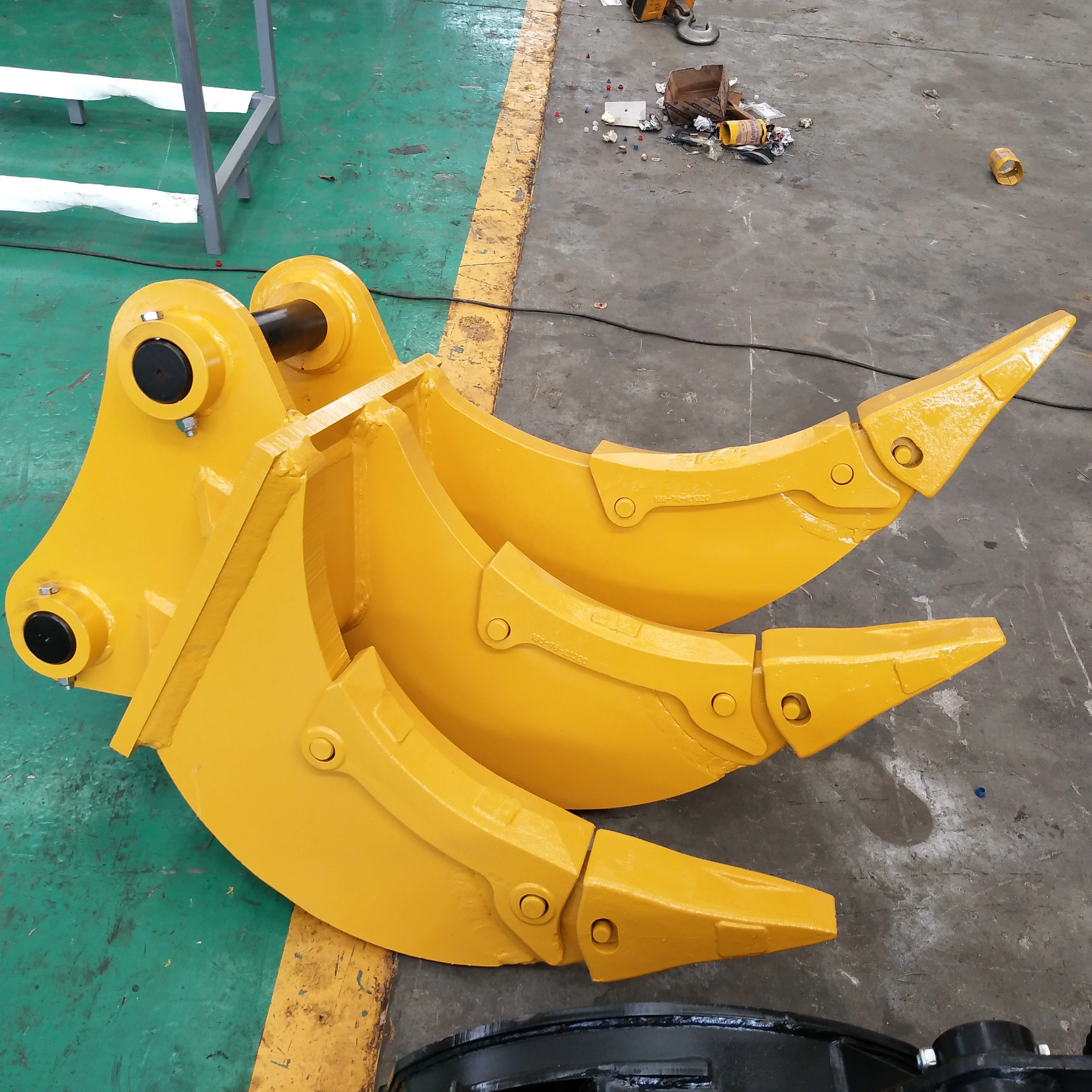 20ton High Quality Excavator Trident Ripper