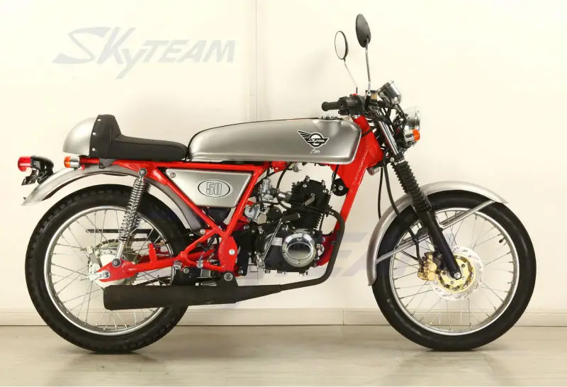 
 skyteam 125cc 4 ход туз марочный мечты мотоцикл( еэс euroiii euro3 утверждения)  