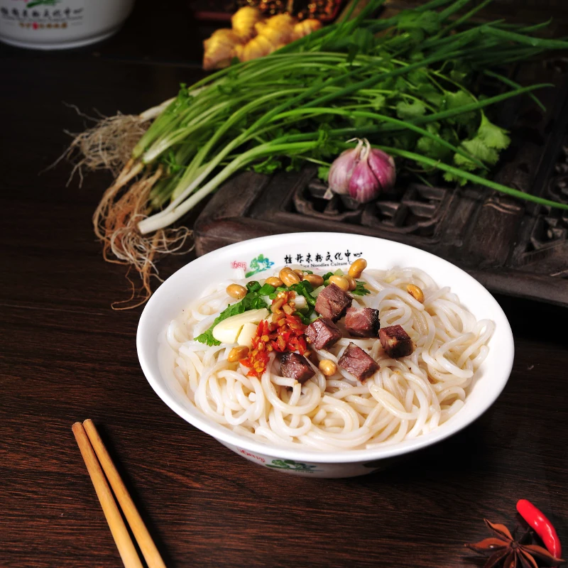 
Suitable for everyone to eat healthy low-calorie Chinese food Guilin rice noodle bowl shirataki noodles 