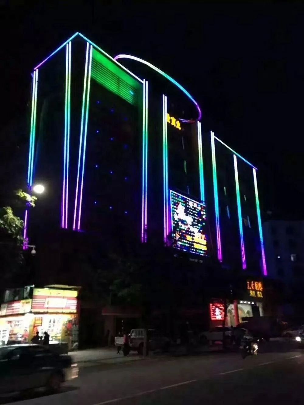 cheap digital led tube outdoor waterproof decoration