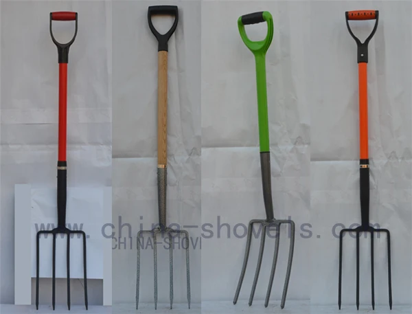 garden digging fork with short handle