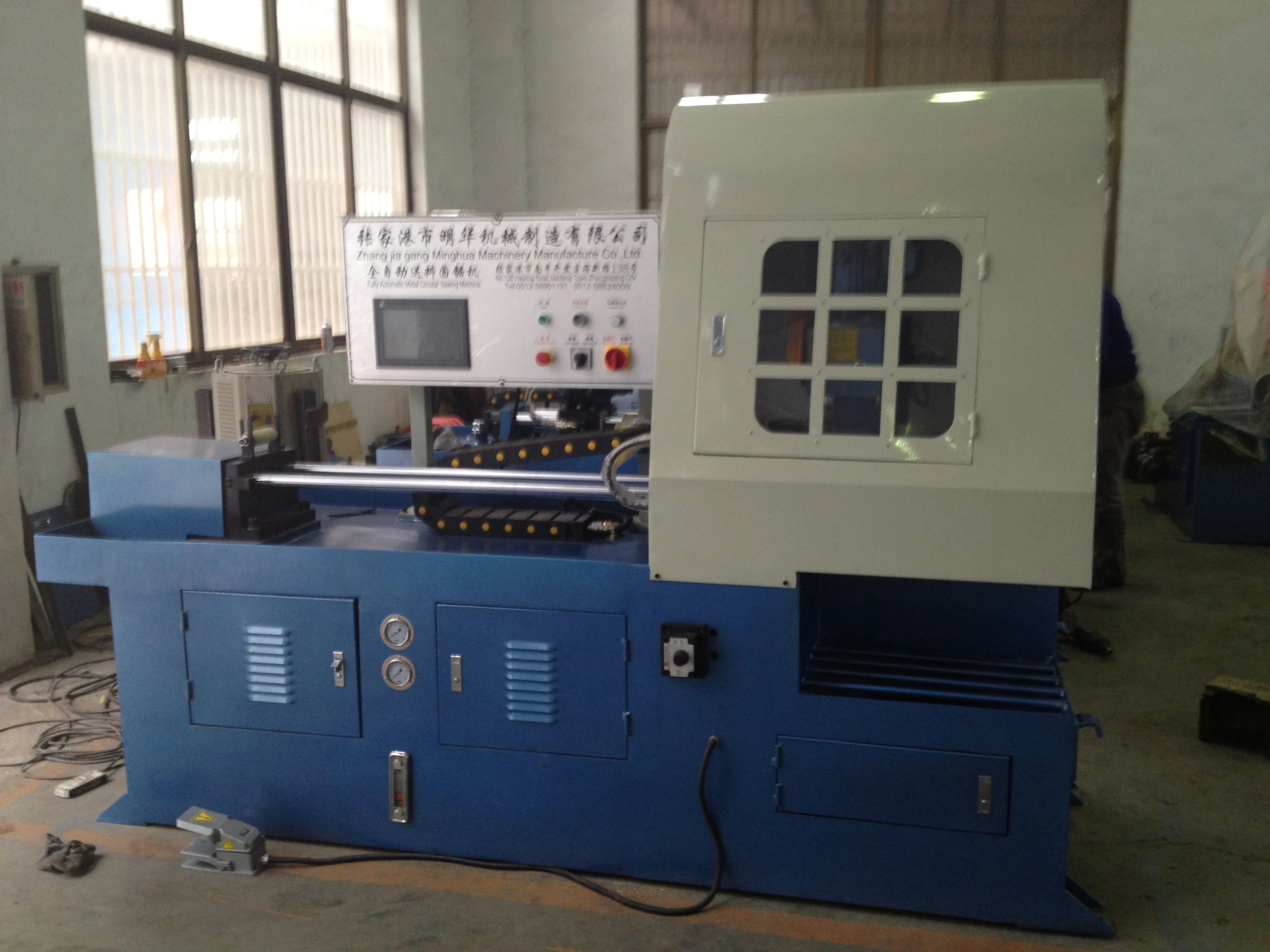 
CNC automatic pipe tube cutting machine for hot sale 