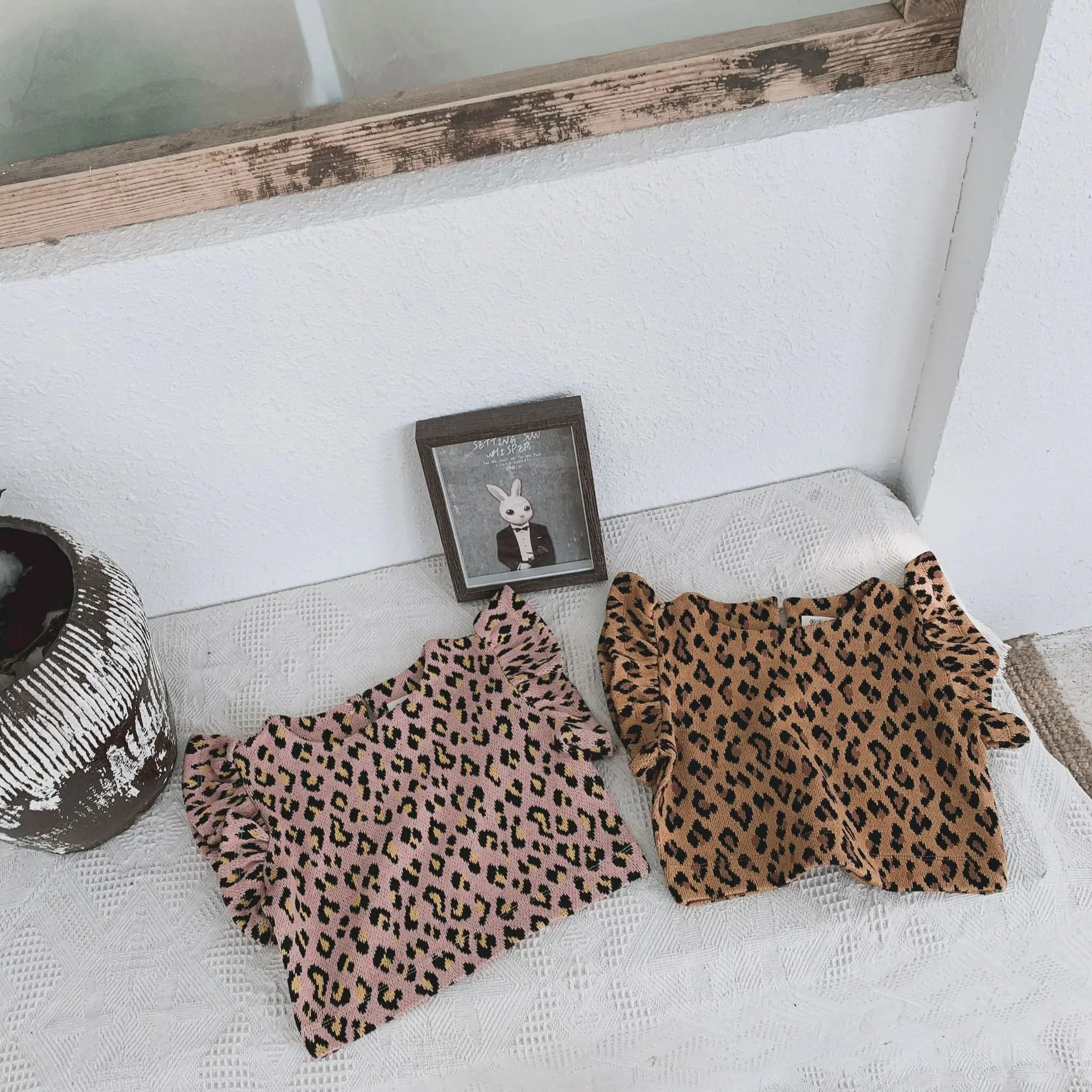 Wholesale kids leopard pattern knit vest flutter sleeve child knitting sweater