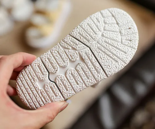 Сандалии с удобным дизайном, обувь для маленьких мальчиков