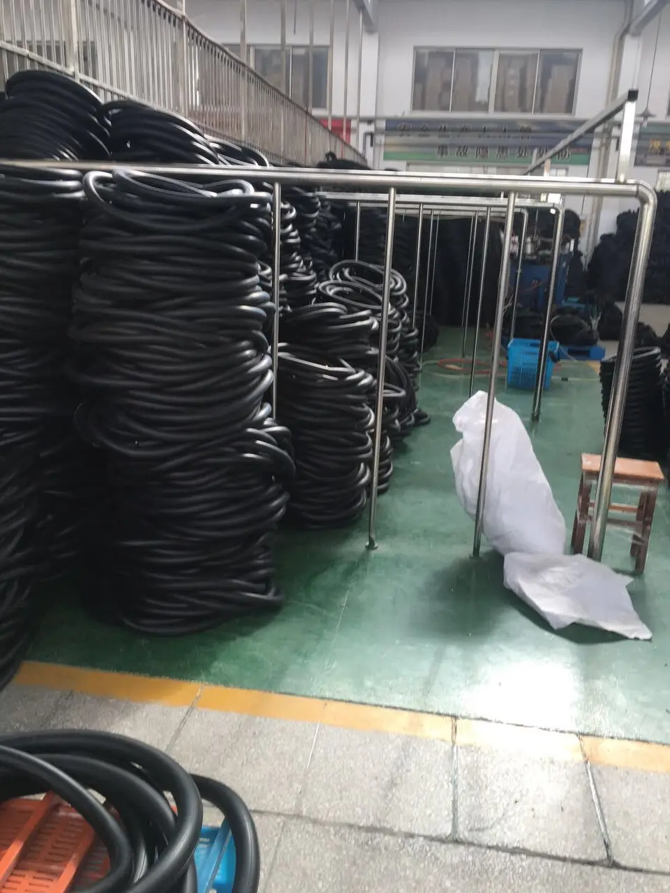 700C Bicycle Inner Tube Road Bike Inner Tube for Wholesale