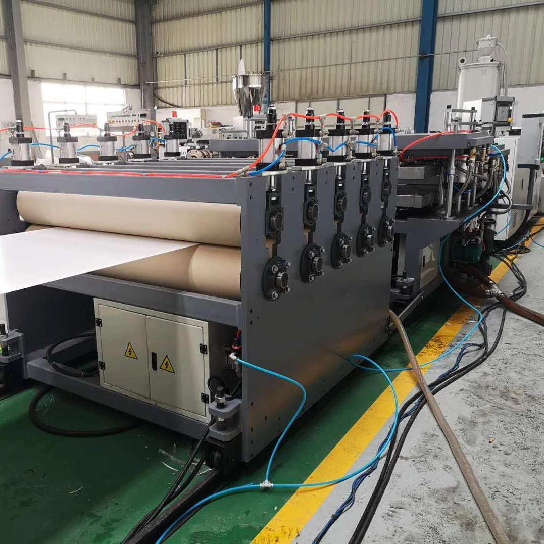PE PP PC Polycarbonate Hollow Sheet Extrusion Production Line Machine