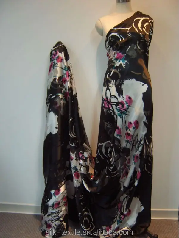 Шелковая атласная ткань с принтом и выгоранием