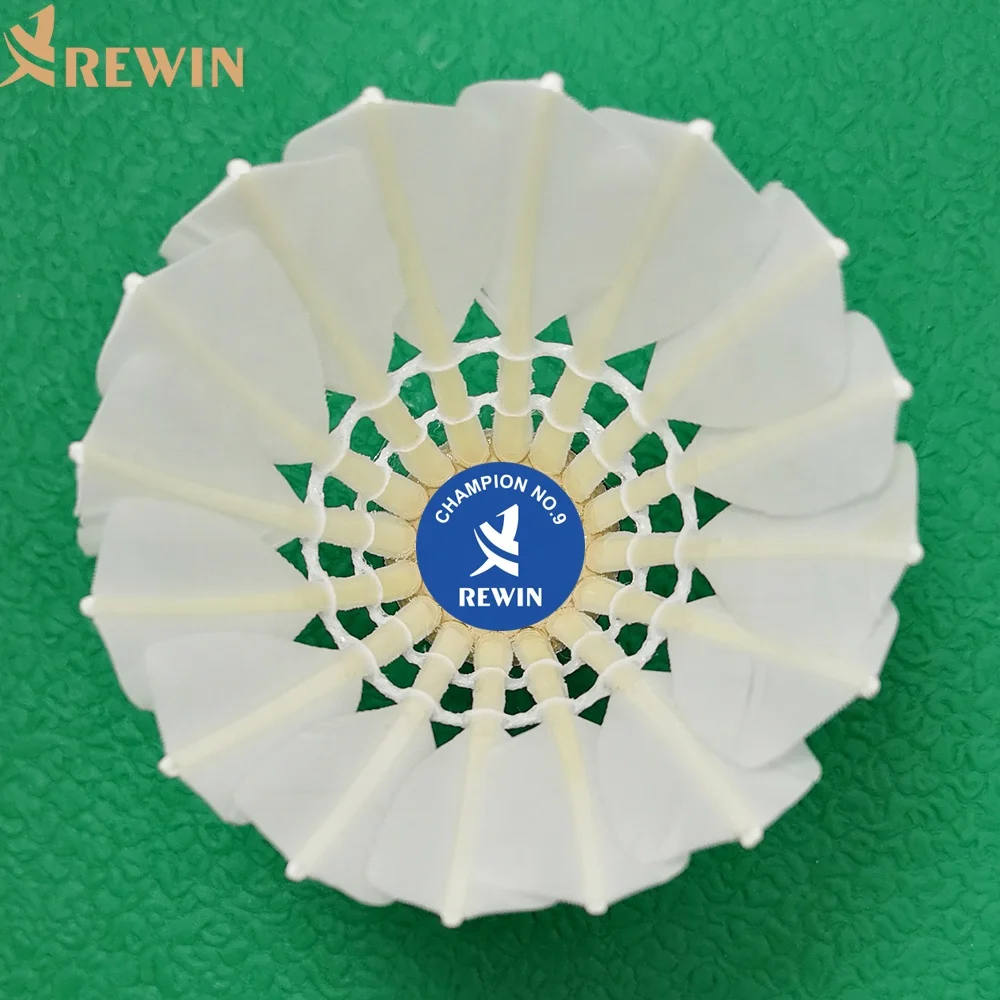 Durable duck feather badminton shuttlecock CHAMPION NO.9