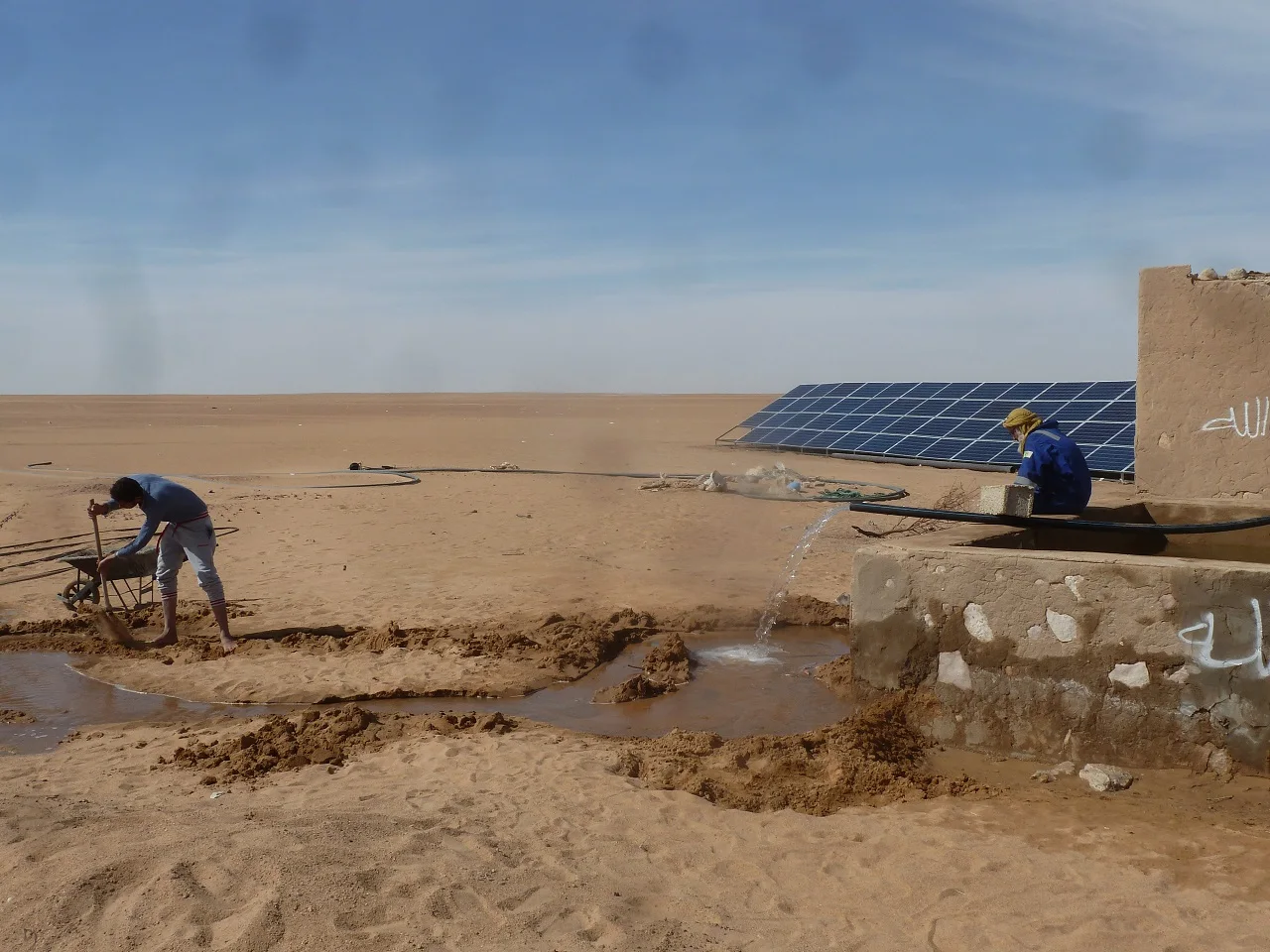 1-200 m3/h High Quality Portable 1hp to 200hp DC Solar Submersible Pump Price Solar Pump Water System