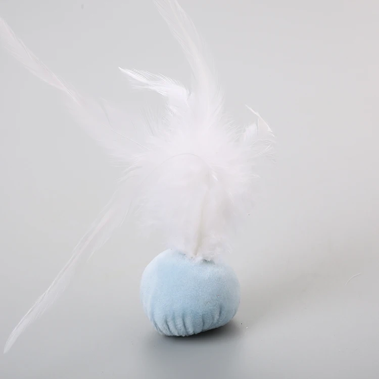 
Popular Pets New Toys soft plush Cat Scratch Toy ball With Feather And Catnip 