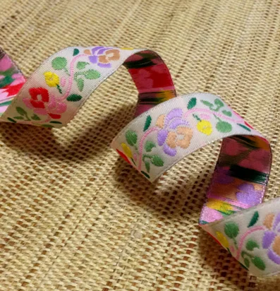 Wholesale cheap price flower design high quality lace ribbon embroidery EL005