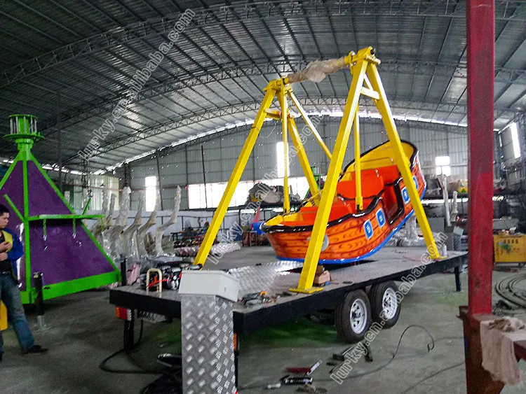 Hot sell amusement rides trailer mounted carousel portable pirate ship rides