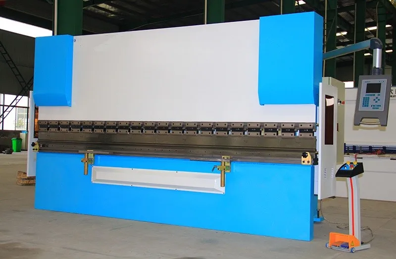 China electrohydrothermal digital control press brake