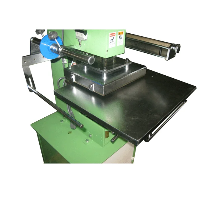
Pneumatic Leathers,papers,hot stamping machine with movement table 